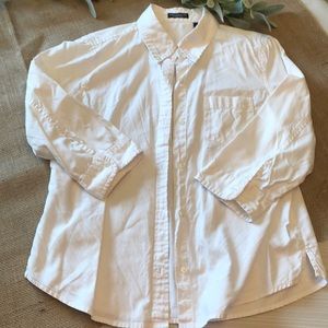 AEO White 3/4 Sleeve Fitted Buttondown